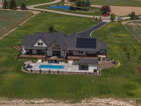 281 Lakeshore Dr, American Falls, ID 83211