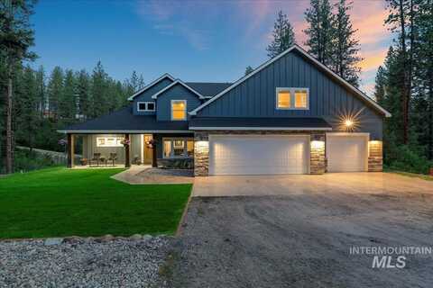 11 Crescent Cir, Idaho City, ID 83631