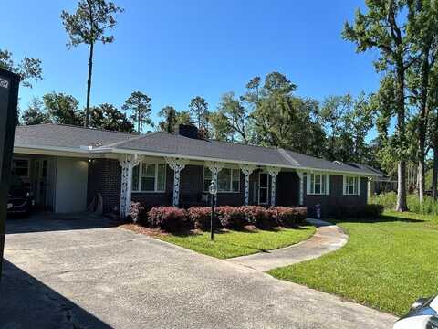 1002 Darby Circle, Vidalia, GA 30474