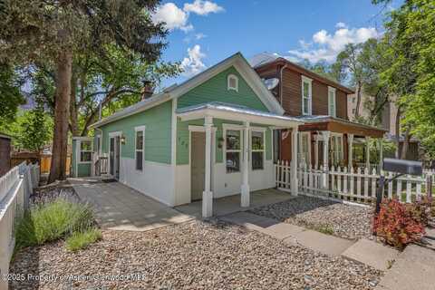 727 Bennett Avenue, Glenwood Springs, CO 81601