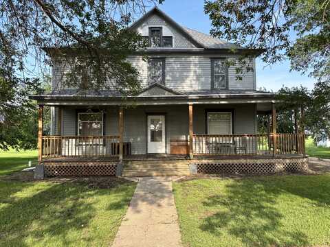 414 Humphrey Drive, Doland, SD 57436