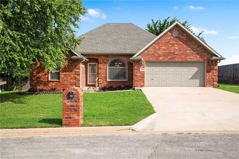 808 Herron ST, Prairie Grove, AR 72753