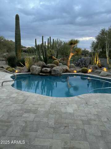 7485 E TUMBLEWEED Drive, Scottsdale, AZ 85266