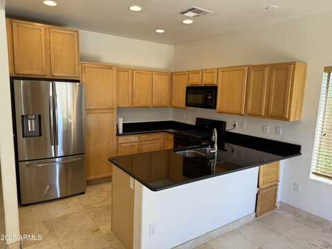 21815 N 40TH Place, Phoenix, AZ 85050