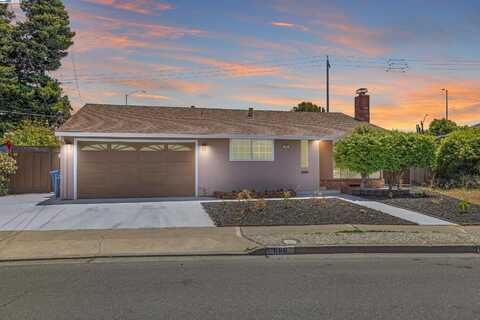 666 Bluefield Ln, Hayward, CA 94541