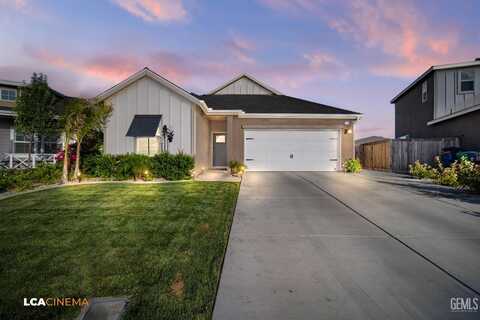 9733 Greenwood Glen Lane, Shafter, CA 93263