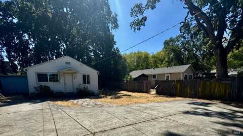 1014 1024 Mcminn Avenue, Santa Rosa, CA 95407