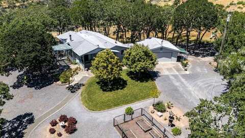 6707 Badger Creek Road, Santa Rosa, CA 95409