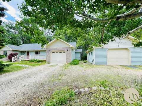 53 Fox East Bench Road, Roberts, MT 59070