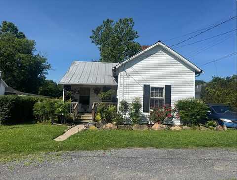 205 LOFLIN ST., MABSCOTT, WV 25871