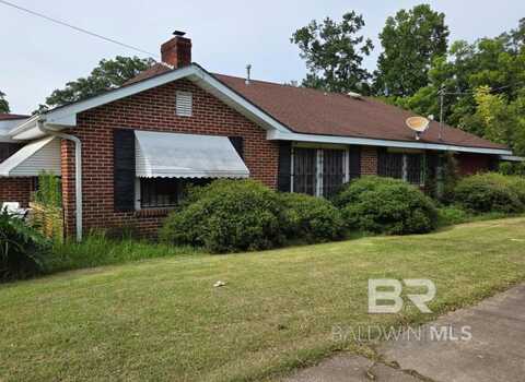 123 S Shipp Street, Evergreen, AL 36401