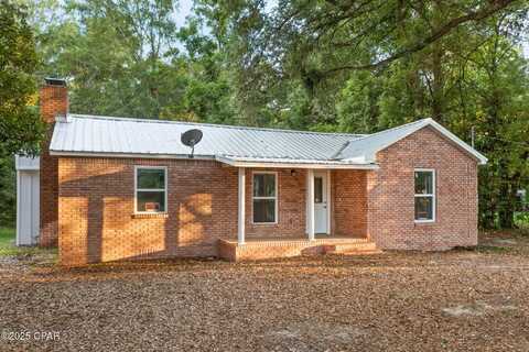 1001 White Avenue, Graceville, FL 32440