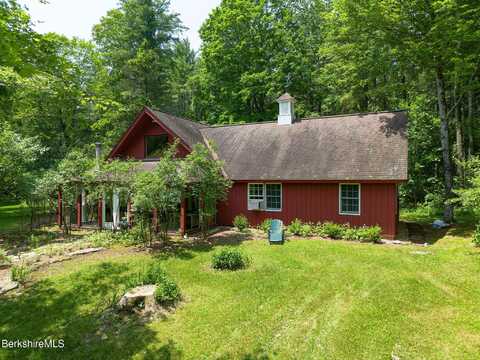 662 Foley Rd, Sheffield, MA 01257
