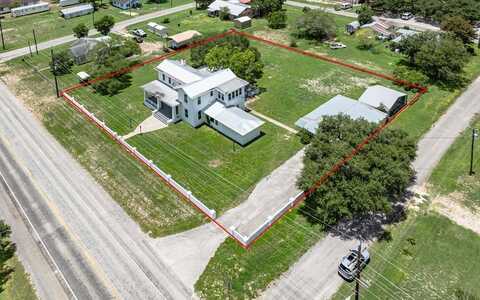 519 E Fm 623, Pettus, TX 78146