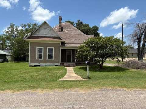 125 North 3rd Street, Normangee, TX 77871