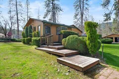 121 Wellock Rd, Lewiston, CA 96052