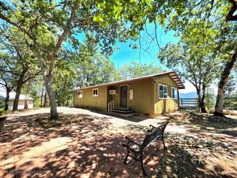 2129 Brady Road, Hayfork, CA 96041