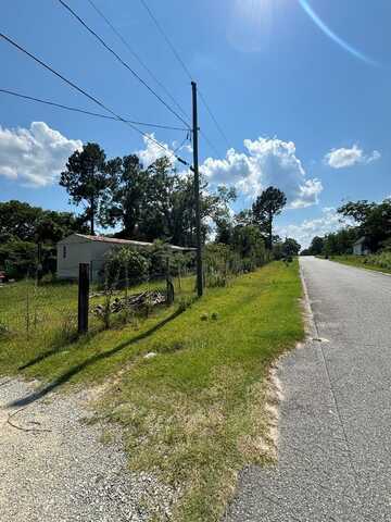 194 Wells Ave, Abbeville, GA 31001