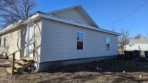 708 S 3rd Street, Paragould, AR 72450