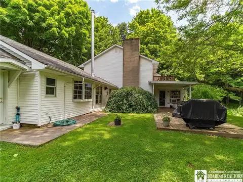 5152 John Darling Road, Conowingo, NY 14726