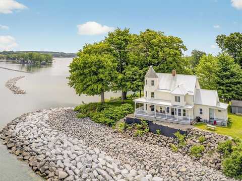 7550 Charles Point, Sodus, NY 14555