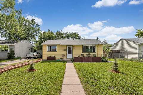 310 HYNDS AVE, Cheyenne, WY 82007