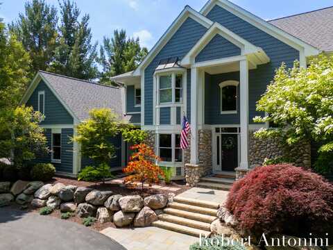 1977 EMERALD GLEN COURT NE, ADA, MI 49301