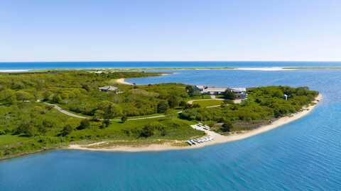 61 Butlers Cove Road, Edgartown, MA 02539