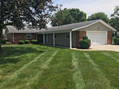 1136 Country Club Drive, Newark, OH 43055