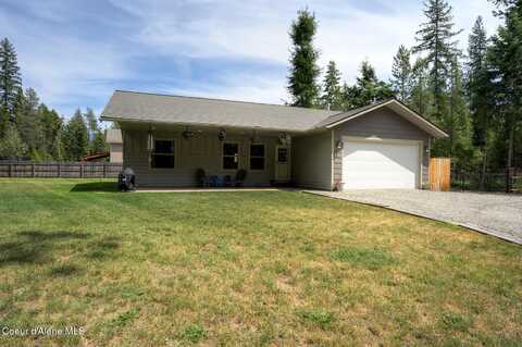 81 Mango St, Moyie Springs, ID 83845