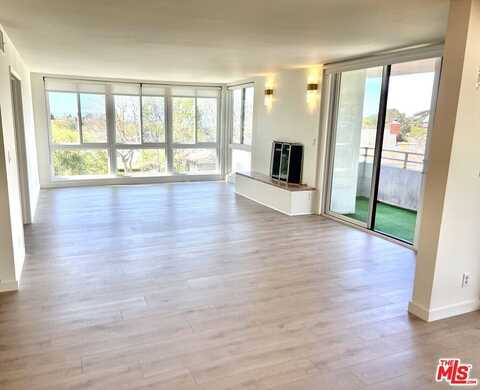 15480 Antioch St, Pacific Palisades, CA 90272