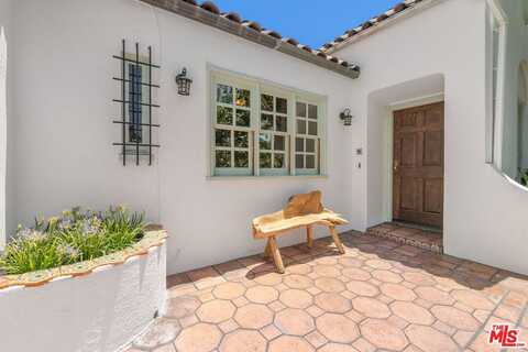 2004 Vine St, Los Angeles, CA 90068