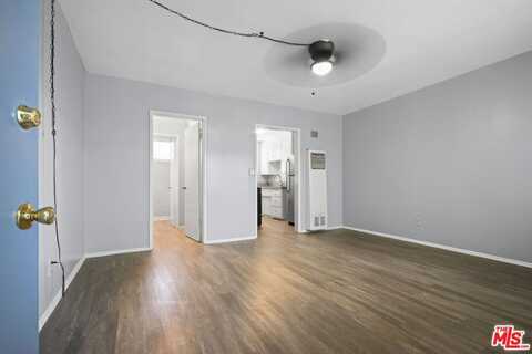 115 N Oak St, Inglewood, CA 90301