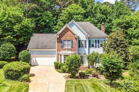 5238 Downing Creek Drive, Charlotte, NC 28269