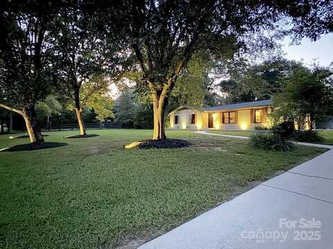 209 Falcon Drive, Concord, NC 28025
