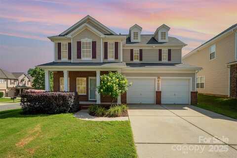 124 Glade Valley Avenue, Mooresville, NC 28117