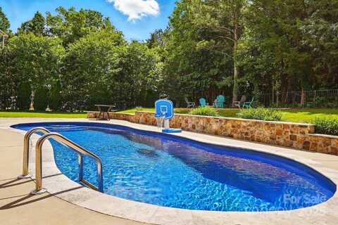 5105 Paisano Lane, Waxhaw, NC 28173