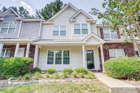 5909 Cougar Lane, Charlotte, NC 28269