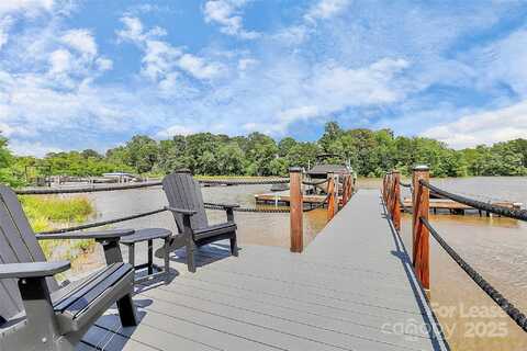 136 Preston Road, Mooresville, NC 28117