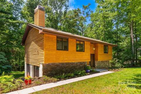 2 Oak Grove Road, Arden, NC 28704