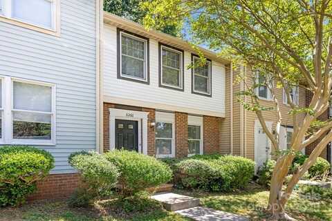 8266 Knights Bridge Road, Charlotte, NC 28210