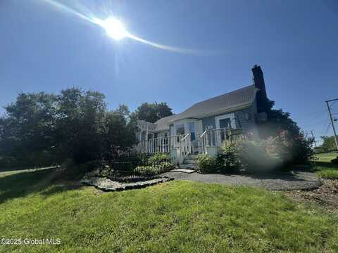 56 Wendell Street, Ravena, NY 12143