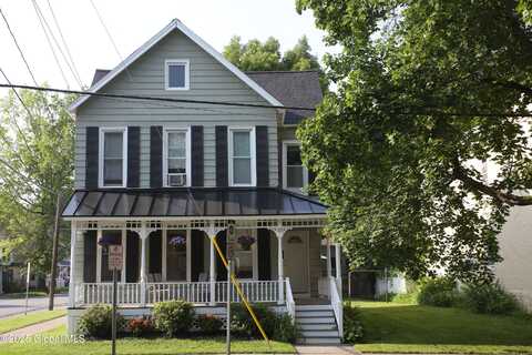 67 Van Dam Street, Saratoga Springs, NY 12866