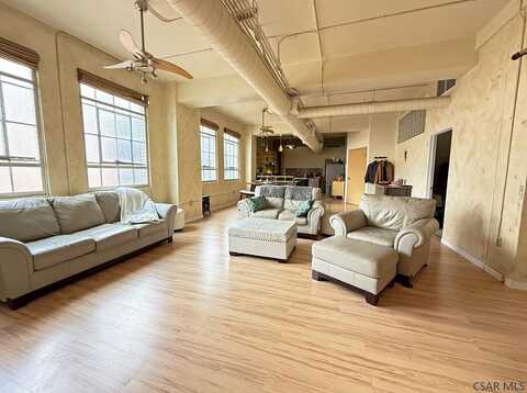 137 Clinton Street - Loft 3B, Johnstown, PA 15901