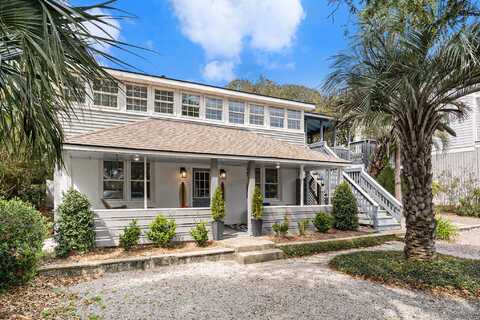 504 W Ashley Avenue, Folly Beach, SC 29439