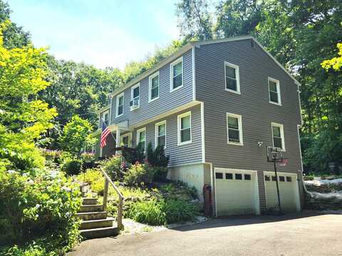 17 Serenity Lane, Newtown, CT 06482