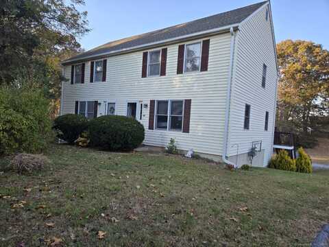 135 Liberty Street, Clinton, CT 06413