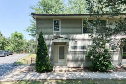 118 Sheraton Lane, Norwich, CT 06360
