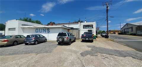 442 S 15th Avenue, Hopewell, VA 23860