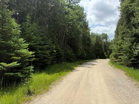 648 Ichabod Ln, Sturgeon Bay, WI 54235